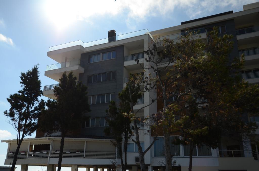West Beach Apartment ดูร์เรส ภายนอก รูปภาพ