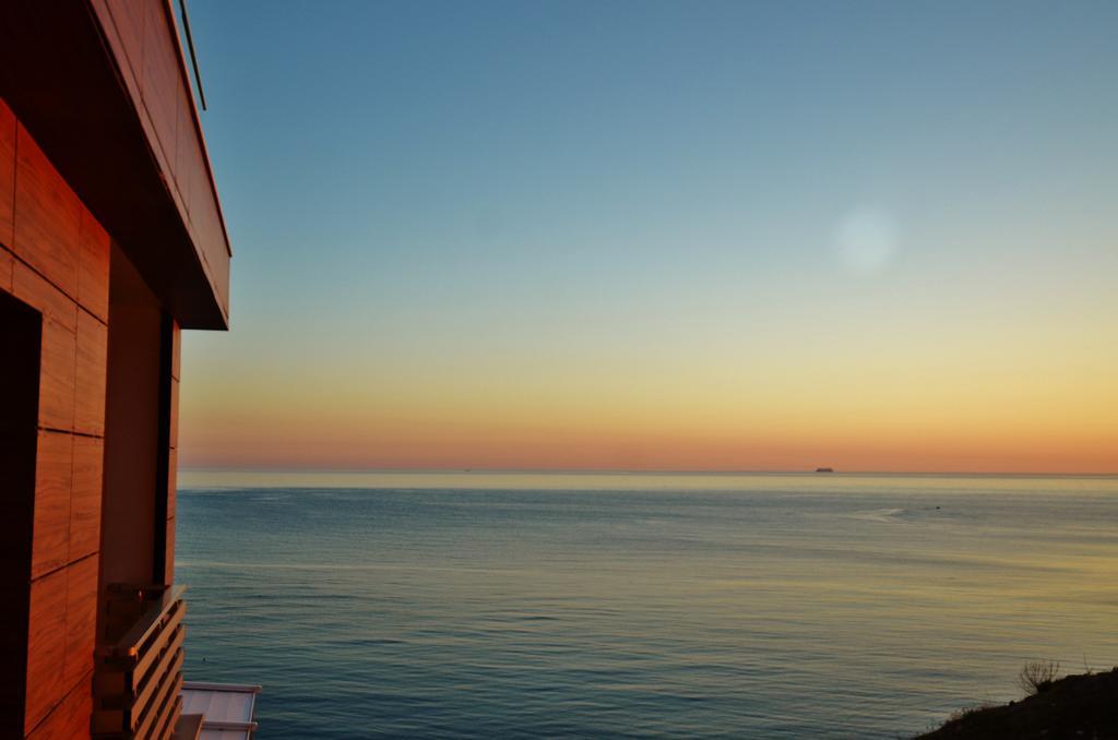 West Beach Apartment ดูร์เรส ภายนอก รูปภาพ