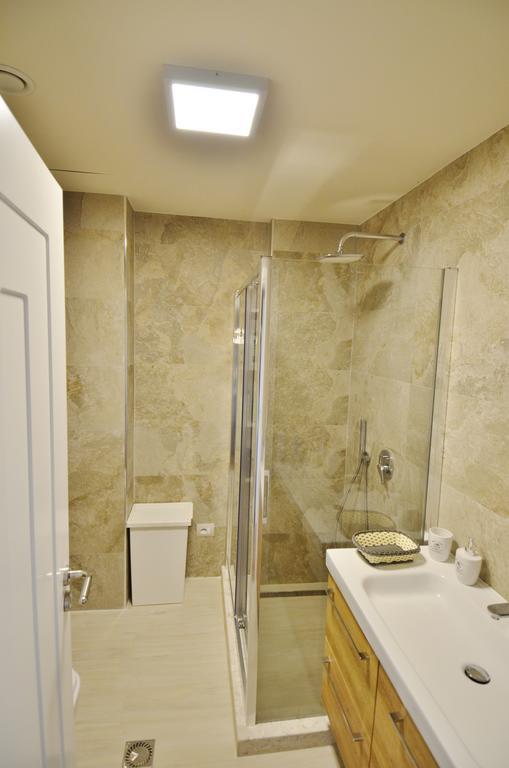 West Beach Apartment ดูร์เรส ภายนอก รูปภาพ